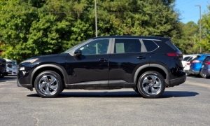 Used 2025  Nissan Rogue FWD SV at Auto Direct near Zebulon&comma; NC