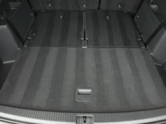 Used 2025  Volkswagen Atlas 2&period;0T SE w&sol;Technology 4MOTION at Auto Direct near Zebulon&comma; NC