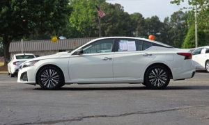 Used 2025  Nissan Altima SV FWD at Auto Direct near Zebulon&comma; NC