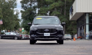 Used 2024  Ford Escape ST-Line AWD at Auto Direct near Zebulon&comma; NC