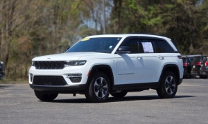 Used 2024  Jeep Grand Cherokee 4xe 4x4 at Auto Direct near Zebulon&comma; NC