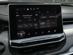 Used 2024  Jeep Compass Latitude 4x4 at Auto Direct near Zebulon&comma; NC