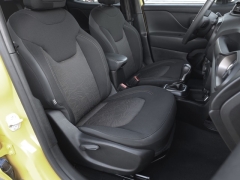 Used 2023  Jeep Renegade Latitude 4x4 at Auto Direct near Zebulon&comma; NC