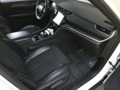 Used 2023  Jeep Grand Cherokee L Altitude 4x4 at Auto Direct near Zebulon&comma; NC