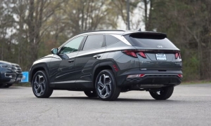 Used 2024  Hyundai Tucson Plug-In Hybrid SEL AWD at Auto Direct near Zebulon&comma; NC