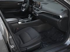 Used 2024  Nissan Altima 2&period;5 SV Sedan at Auto Direct near Zebulon&comma; NC