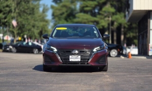 Used 2024  Nissan Altima 2&period;5 SV Sedan at Auto Direct near Zebulon&comma; NC