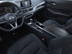 Used 2024  Nissan Altima 2&period;5 SV Sedan at Auto Direct near Zebulon&comma; NC