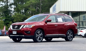 Used 2020 Nissan Pathfinder 4d SUV 4WD Platinum at Auto Direct near Zebulon, NC