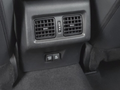 Used 2025  Toyota Camry SE at Auto Direct near Zebulon&comma; NC