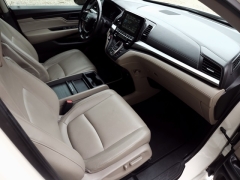 Used 2018 Honda Odyssey 4d Wagon Touring at Auto Direct near Zebulon, NC