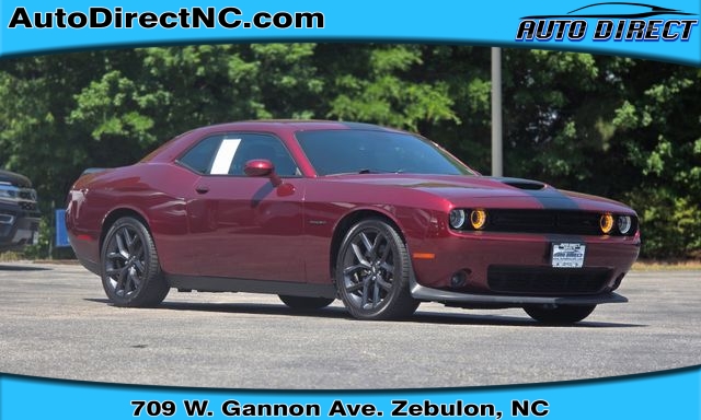 2022 Dodge Challenger R/T's photo