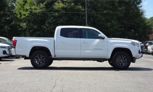 Used 2023  Toyota Tacoma 2WD SR5 Double Cab 5ft Bed V6 AT at Auto Direct near Zebulon&comma; NC