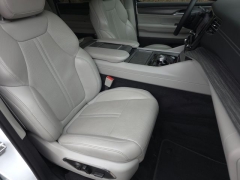 Used 2024  Jeep Wagoneer Series II 4x2 at Auto Direct near Zebulon&comma; NC