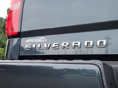 Used 2018 Chevrolet Silverado 1500 4WD Crew Cab LT at Auto Direct near Zebulon, NC