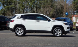 Used 2023  Jeep Compass Sport 4x4 at Auto Direct near Zebulon&comma; NC