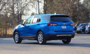 Used 2024  Chevrolet Equinox AWD 4dr LT w&sol;1LT at Auto Direct near Zebulon&comma; NC