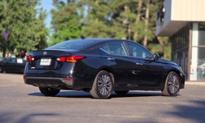 Used 2025  Nissan Altima SV FWD at Auto Direct near Zebulon&comma; NC