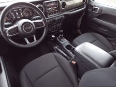 Used 2023 Jeep Gladiator Overland 4x4 at Auto Direct near Zebulon, NC