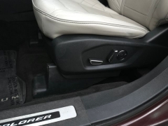 Used 2018  Ford Explorer 4d SUV 4WD Platinum at Auto Direct near Zebulon&comma; NC