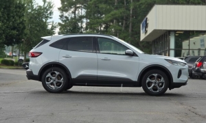 Used 2025  Ford Escape ST-Line Select AWD at Auto Direct near Zebulon&comma; NC