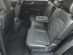 Used 2025  Volkswagen Atlas 2&period;0T SE w&sol;Technology 4MOTION at Auto Direct near Zebulon&comma; NC