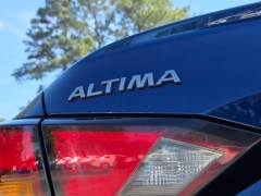 Used 2024  Nissan Altima 2&period;5 SR Sedan at Auto Direct near Zebulon&comma; NC