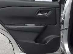 Used 2025  Nissan Rogue FWD SV at Auto Direct near Zebulon&comma; NC