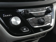 Used 2021  Chrysler Pacifica Touring L FWD at Auto Direct near Zebulon&comma; NC