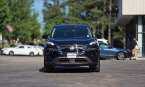 Used 2024  Nissan Rogue FWD SV at Auto Direct near Zebulon&comma; NC