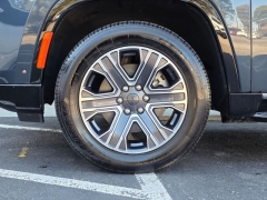 Used 2024  Jeep Wagoneer Series II 4x2 at Auto Direct near Zebulon&comma; NC
