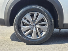 Used 2024  Nissan Pathfinder SV 2WD at Auto Direct near Zebulon&comma; NC