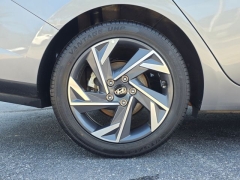 Used 2025  Hyundai Elantra SEL Convenience IVT at Auto Direct near Zebulon&comma; NC