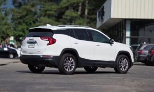 Used 2024  GMC Terrain AWD 4dr SLT at Auto Direct near Zebulon&comma; NC