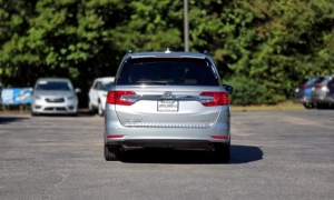 Used 2020  Honda Odyssey 4d Wagon Elite at Auto Direct near Zebulon&comma; NC