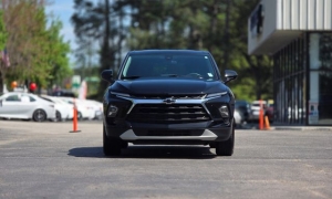 Used 2023  Chevrolet Blazer FWD 4dr LT w&sol;2LT at Auto Direct near Zebulon&comma; NC