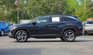 Used 2024  Hyundai Tucson Plug-In Hybrid Limited AWD at Auto Direct near Zebulon&comma; NC