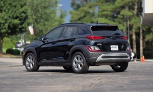 Used 2023  Hyundai Kona SEL Auto FWD at Auto Direct near Zebulon&comma; NC