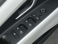 Used 2024  Hyundai Elantra Limited IVT at Auto Direct near Zebulon&comma; NC