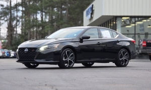 Used 2024  Nissan Altima 2&period;5 SR Sedan at Auto Direct near Zebulon&comma; NC