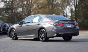 Used 2024  Toyota Camry SE Auto at Auto Direct near Zebulon, NC