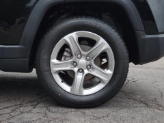 Used 2024 Jeep Compass Latitude 4x4 at Auto Direct near Zebulon, NC