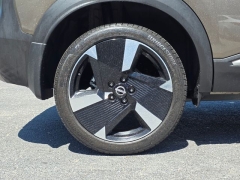 Used 2025  Nissan Kicks SR FWD at Auto Direct near Zebulon&comma; NC