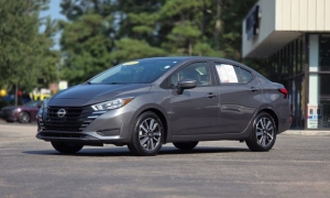 Used 2025  Nissan Versa SV CVT at Auto Direct near Zebulon&comma; NC
