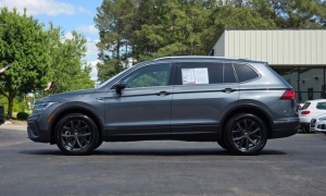 Used 2024  Volkswagen Tiguan 2&period;0T SE 4MOTION at Auto Direct near Zebulon&comma; NC