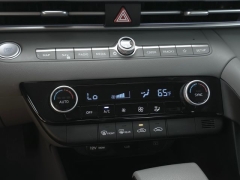 Used 2024  Hyundai Elantra SEL IVT at Auto Direct near Zebulon&comma; NC