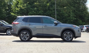 Used 2025  Nissan Rogue AWD SV at Auto Direct near Zebulon&comma; NC