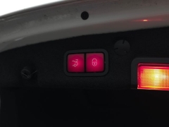 Used 2018  Mercedes-Benz C-Class 4d Sedan C300 at Auto Direct near Zebulon&comma; NC