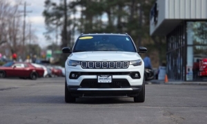Used 2024  Jeep Compass Limited 4x4 at Auto Direct near Zebulon&comma; NC