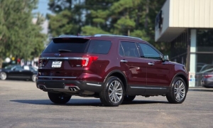 Used 2018  Ford Explorer 4d SUV 4WD Platinum at Auto Direct near Zebulon&comma; NC